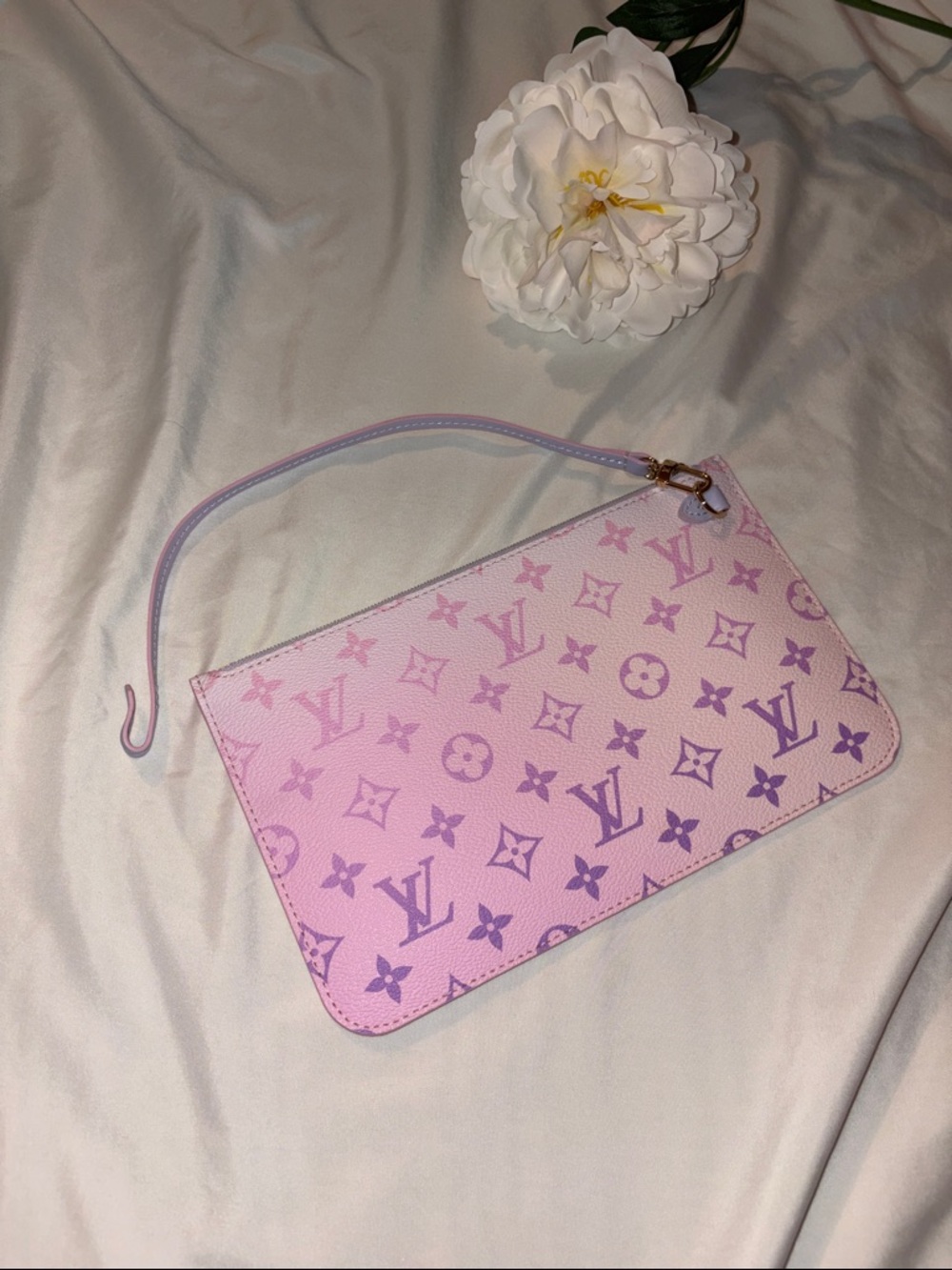 Rare Louis Vuitton Sunrise Pastel Spring in the City Pochette